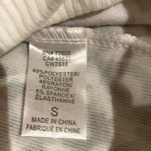 Chaser Painted Leopard Cozy Knit Womans Sweatshirt size Small - Picture 6 of 6